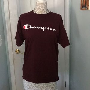 Champion T-shirt